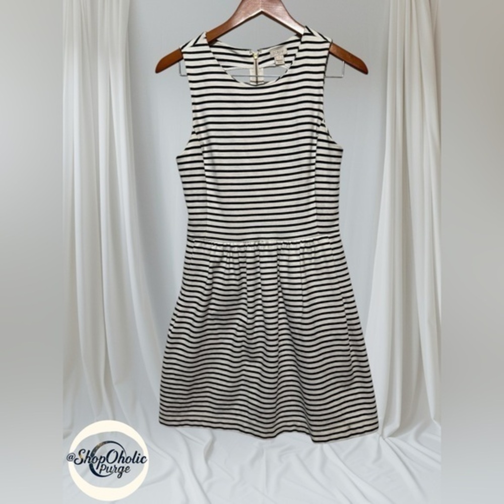 J Crew Dress Cute Dress size small flare black white